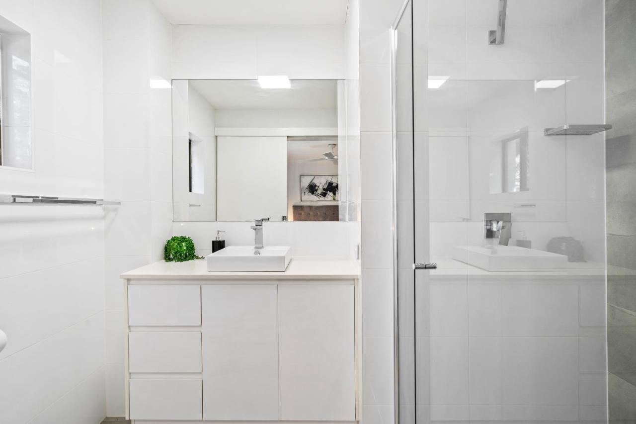 Coco Bella Retreat In Central Surfers - Sleeps 6-8 Gold Coast Buitenkant foto